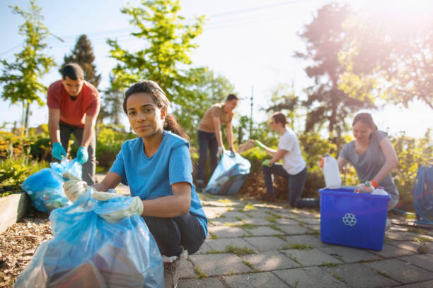 Commercial Cleanout Services in Navy Yard City, WA